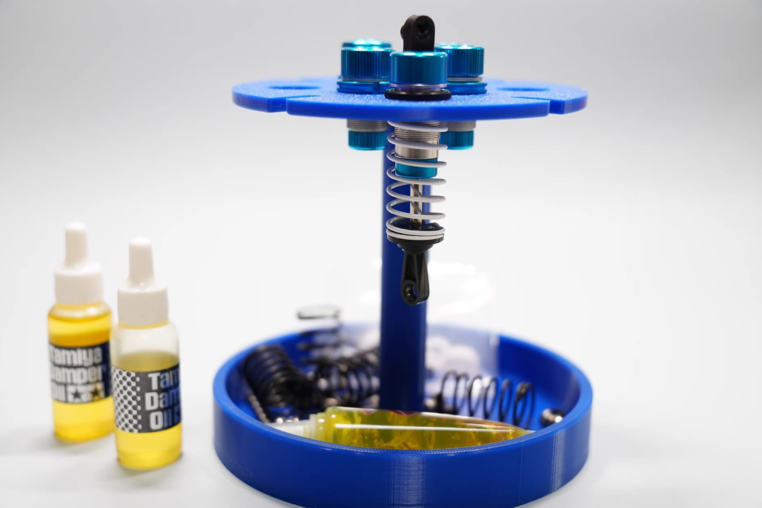 RC Shock Absorber Installation & Maintenance Stand – With Storage Tray | TAMIYA, Kyosho, 1/10 & 1/8 Compatible