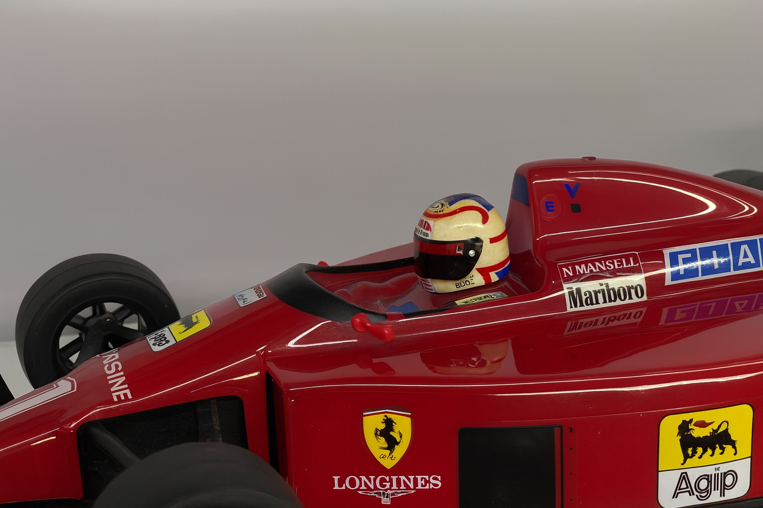 Rare Kyosho Ferrari F189 1/10 RC Formula Car – Vintage 1990s Collector Model with Futaba