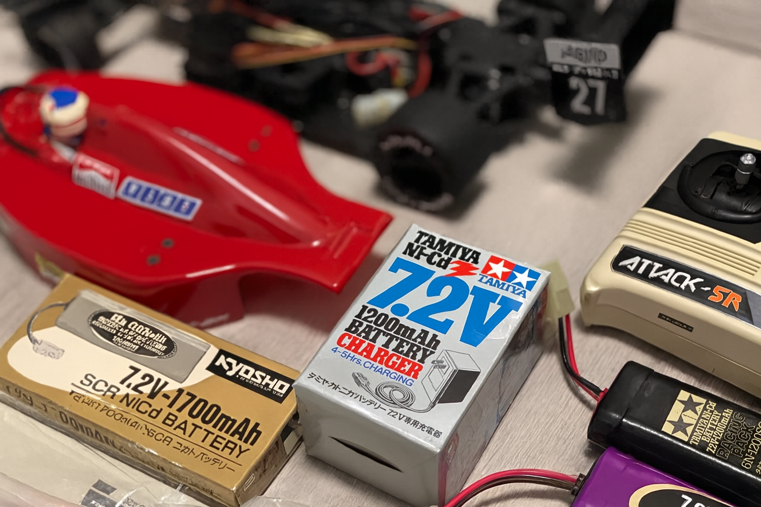 Rare Kyosho Ferrari F189 1/10 RC Formula Car – Vintage 1990s Collector Model with Futaba