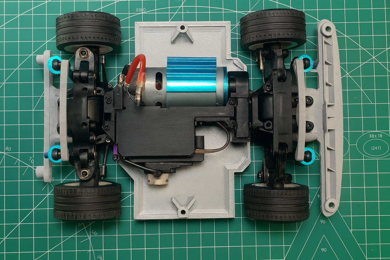 1/14 Custom 4WD RC Chassis Kit – “Anthony Bunny” Popcorn Edition | Modified WLtoys Platform with Electronics & Remote (No Battery)