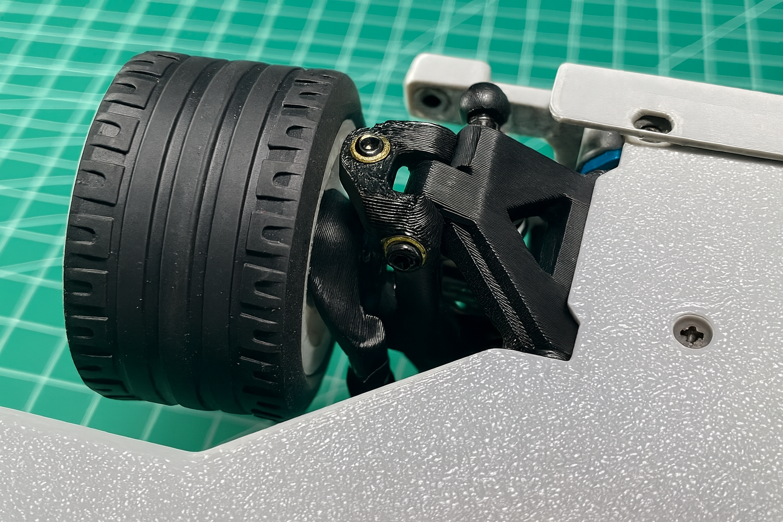 1/14 Custom 4WD RC Chassis Kit – “Anthony Bunny” Popcorn Edition | Modified WLtoys Platform with Electronics & Remote (No Battery)