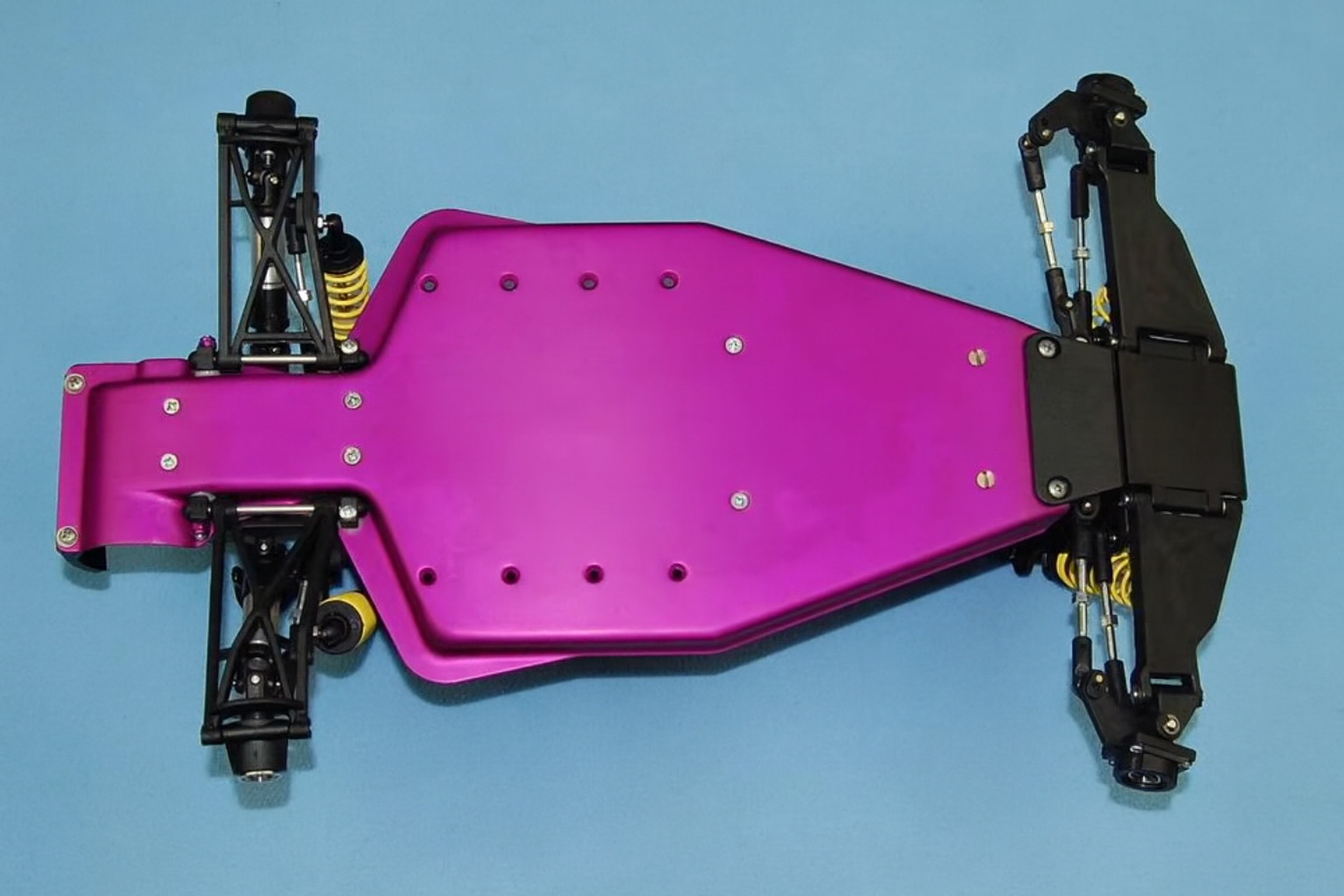 Schumacher Cougar 2 Works Vintage RC Chassis – Collector’s Edition | Purple Chassis, Tamiya / Kyosho / Yokomo Era