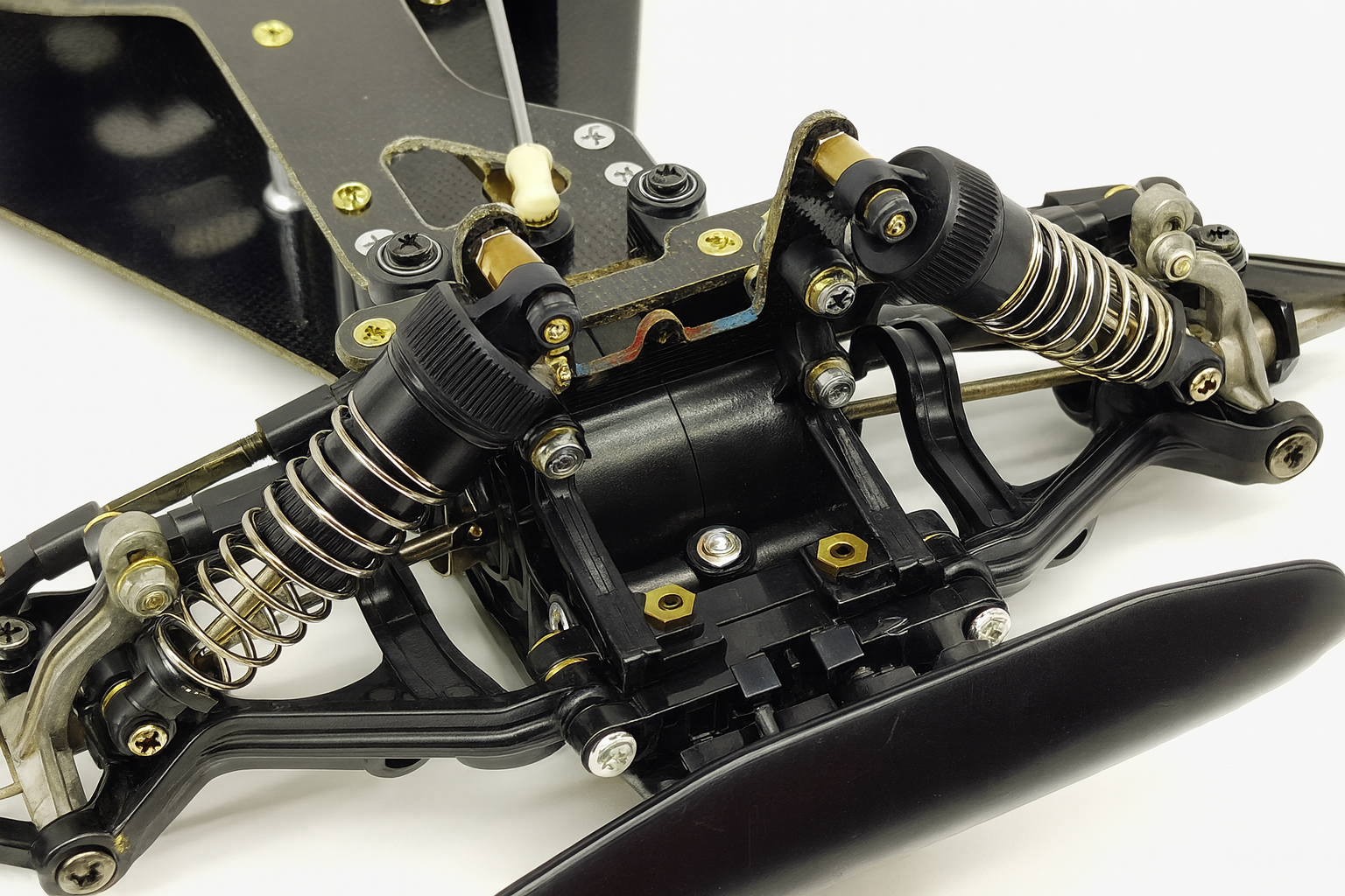 Tamiya Avante 2001 Vintage 4WD Buggy – Rare Non-Reissue | Long Wheelbase, White Wheels, Collector’s Edition