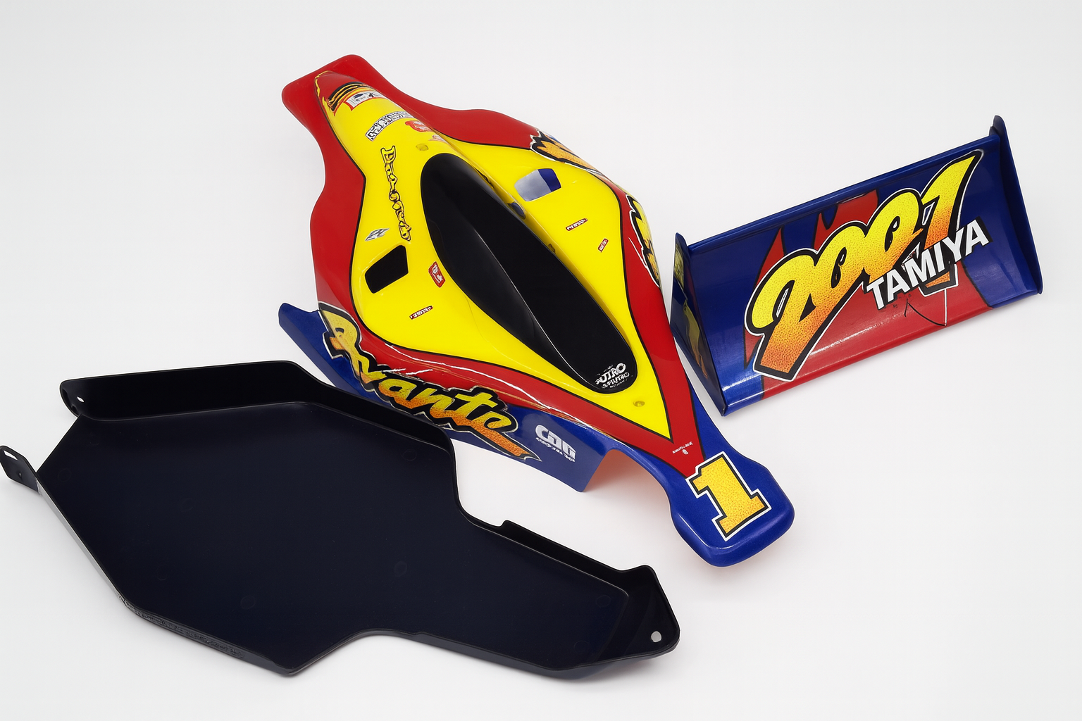 Tamiya Avante 2001 Vintage 4WD Buggy – Rare Non-Reissue | Long Wheelbase, White Wheels, Collector’s Edition