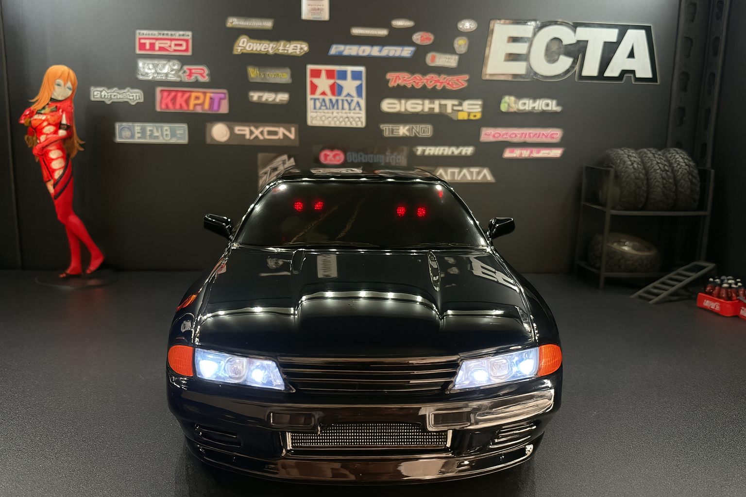 Tamiya Nissan Skyline R32 – 1/10 RTR JDM RC Car with Realistic LED Lights (Headlights & Taillights)