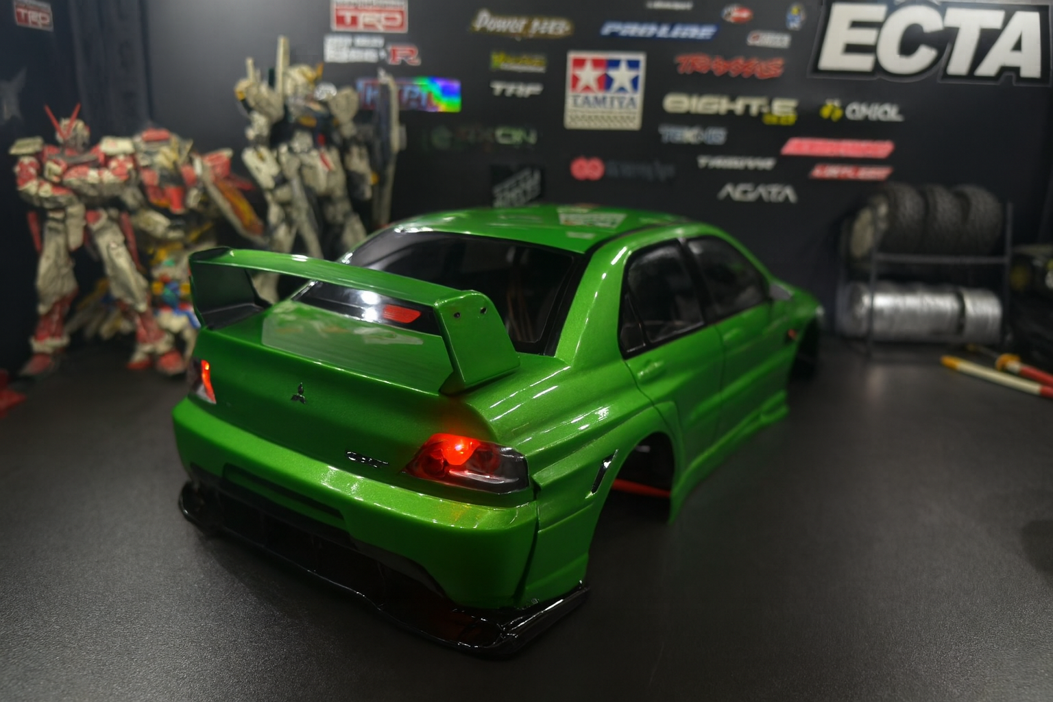 1/10 Mitsubishi Evolution 9 Widebody — Pre-Painted Green Body Shell w/ LED Lights
