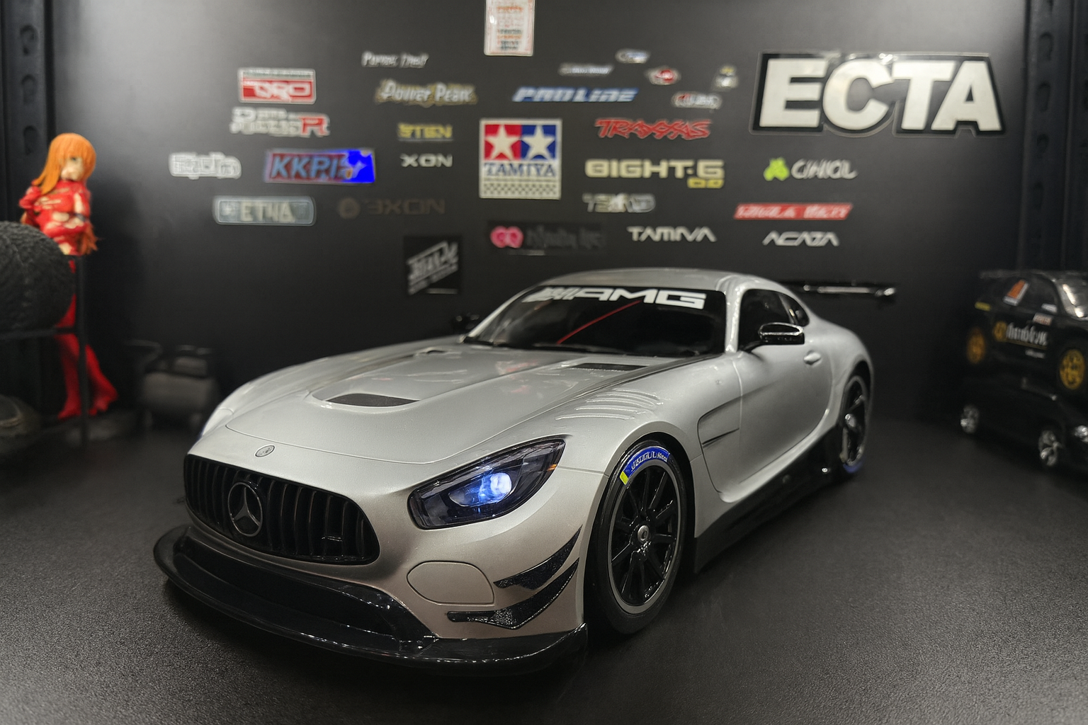 Tamiya Mercedes-AMG GT3 RTR — 1/10 2WD RC Touring Car with Realistic LED Headlights & Taillights