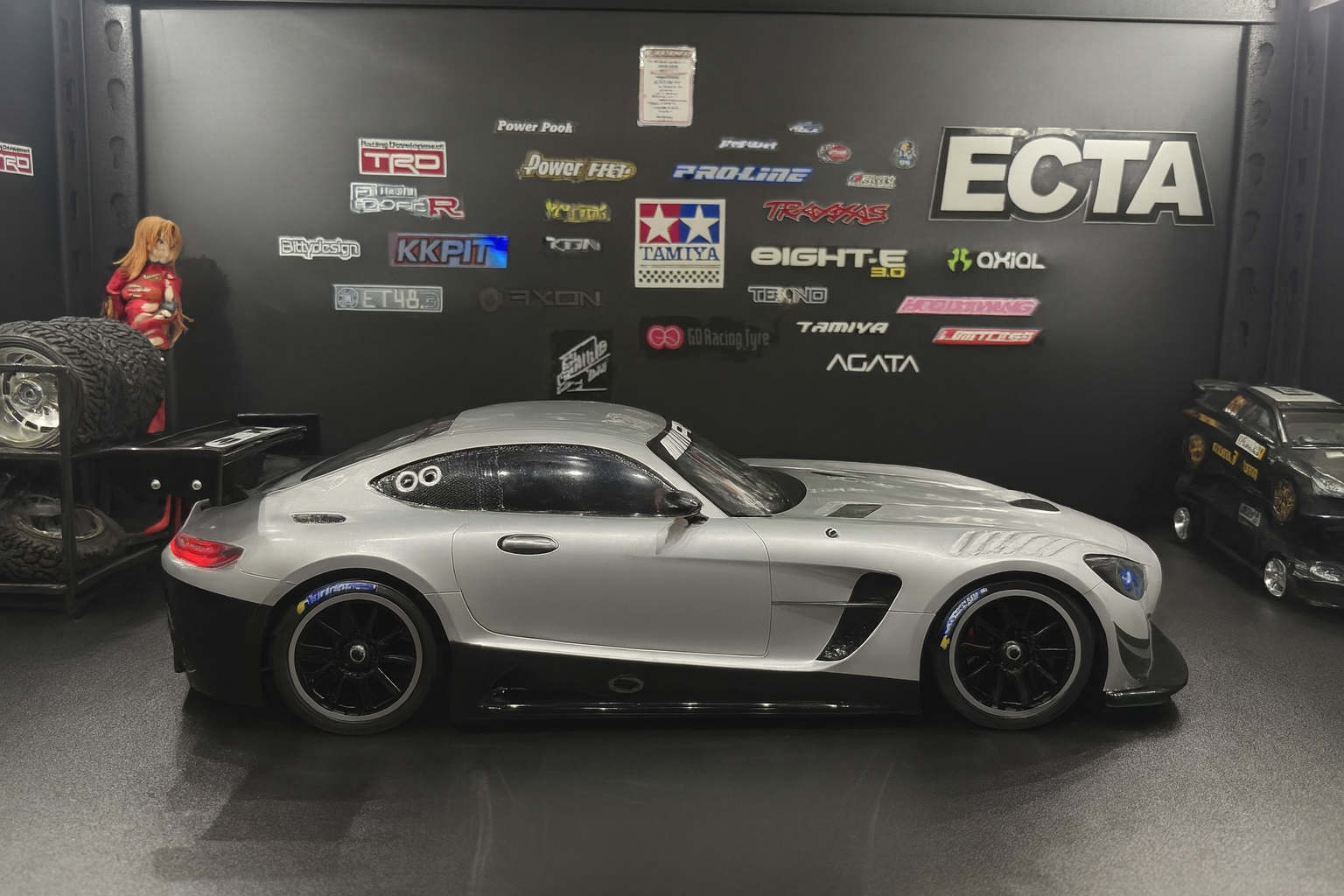 Tamiya Mercedes-AMG GT3 RTR — 1/10 2WD RC Touring Car with Realistic LED Headlights & Taillights