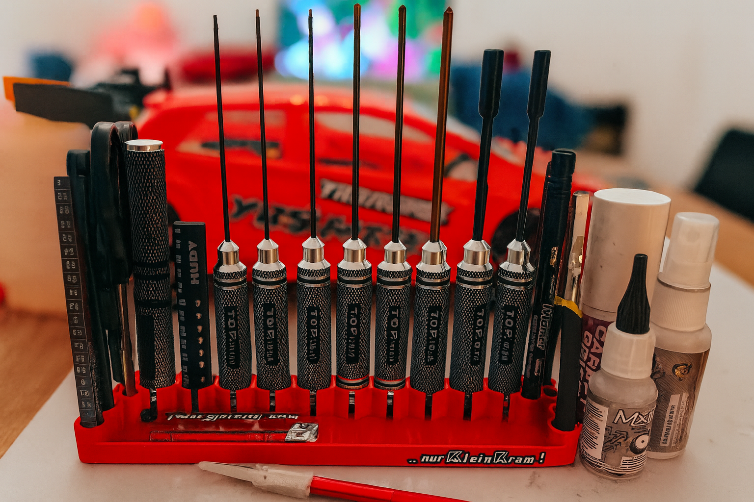 RC Tool Stand & FPV Screwdriver Holder – 21 Slots with Tray | Model Hobby Organizer