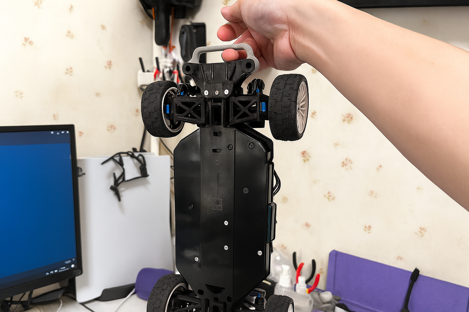 TAMIYA TT-01 / TT-02 Chassis Rear Carry Handle – Upgraded TPU Soft Rubber