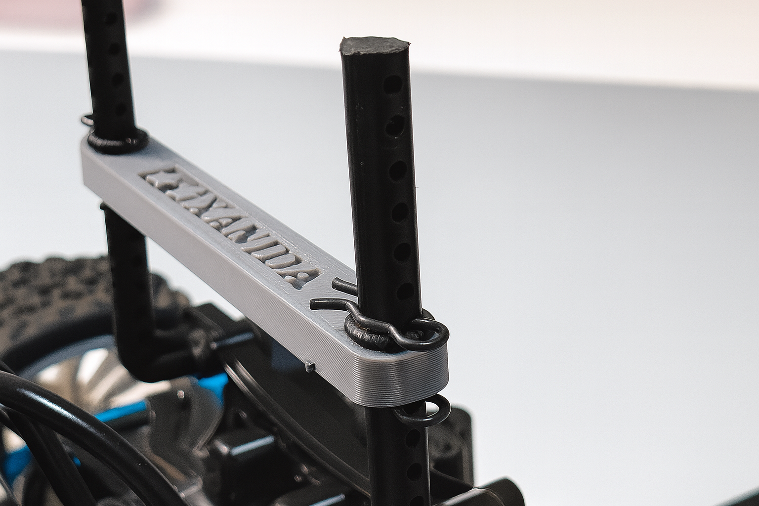 TAMIYA TT-01 / TT-02 / XV-01 / XV-02 Body Post Reinforcement Brace | Includes 4 O-Rings